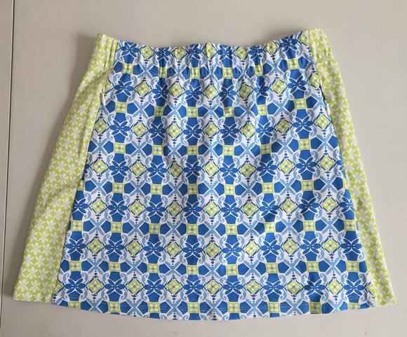 J. McLaughlin Pants - J. McLaughlin Palm Springs Geometric Print Zip Pocket Skort Size XS